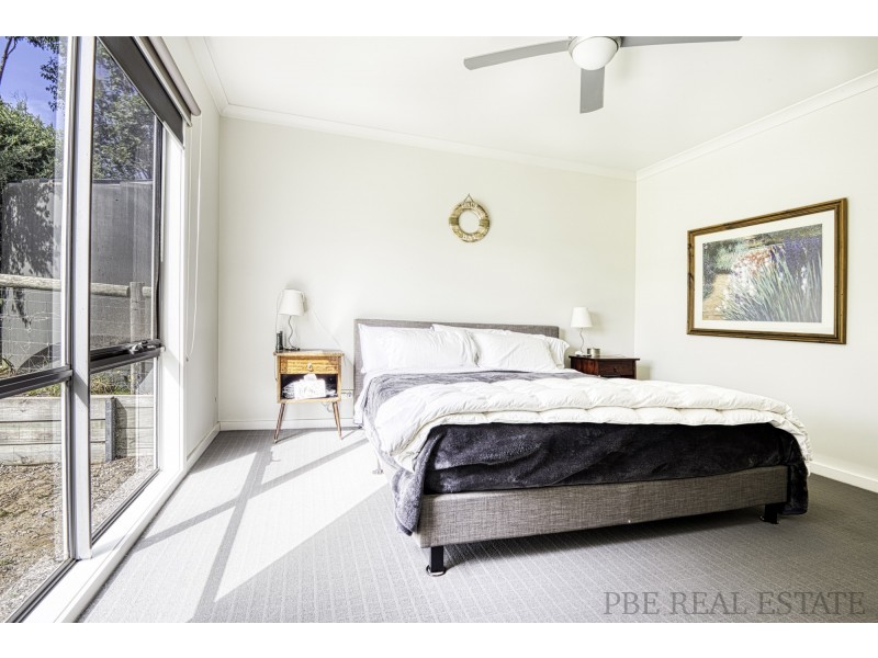 4 ANTHONY AVENUE, Venus Bay VIC 3956