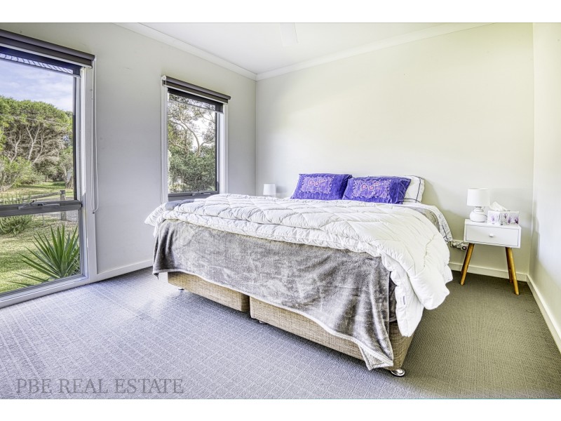 4 ANTHONY AVENUE, Venus Bay VIC 3956