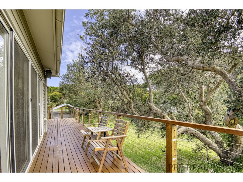 4 ANTHONY AVENUE, Venus Bay VIC 3956