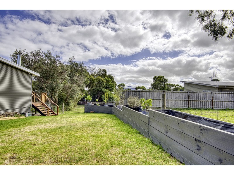 4 ANTHONY AVENUE, Venus Bay VIC 3956