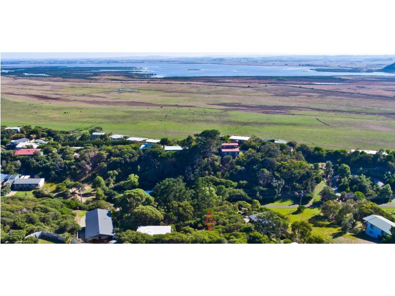 60 LOUIS ROAD, Venus Bay VIC 3956