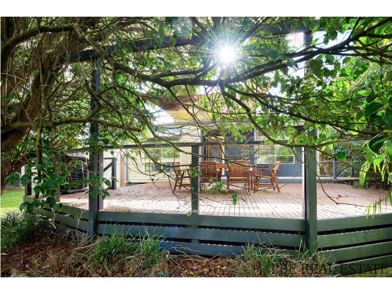 4 MERKANI AVENUE, Venus Bay VIC 3956