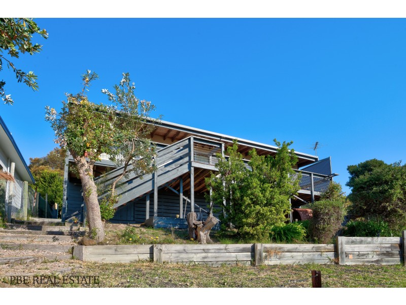 22 LANDSCAPE DRIVE, Venus Bay VIC 3956