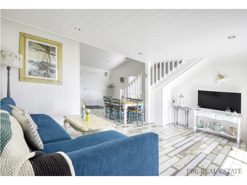 121 LEES ROAD, Venus Bay VIC 3956