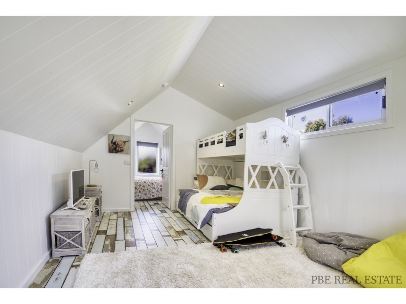 121 LEES ROAD, Venus Bay VIC 3956
