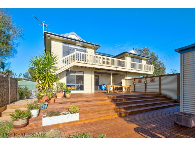 62-64 MCINDOE AVENUE, Venus Bay VIC 3956