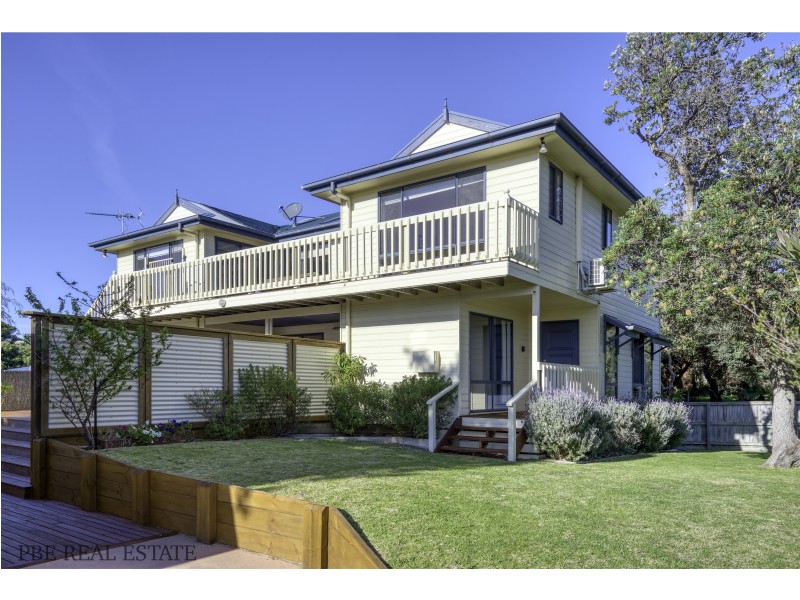62-64 MCINDOE AVENUE, Venus Bay VIC 3956