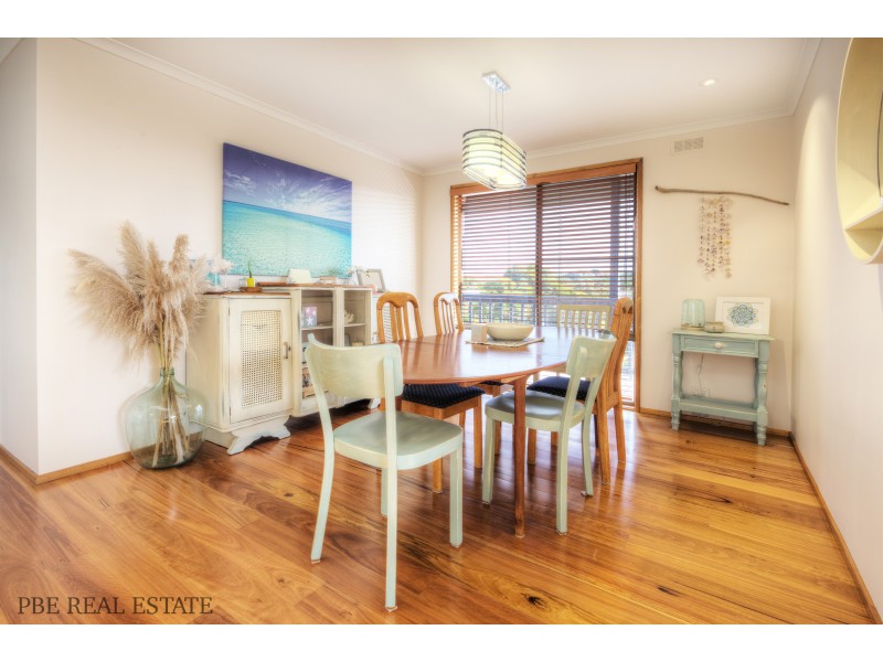 7 CONSTANCE CRESCENT, Venus Bay VIC 3956