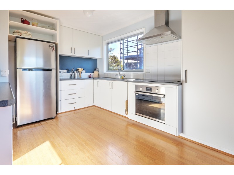 105 ACACIA ROAD, Walkerville VIC 3956