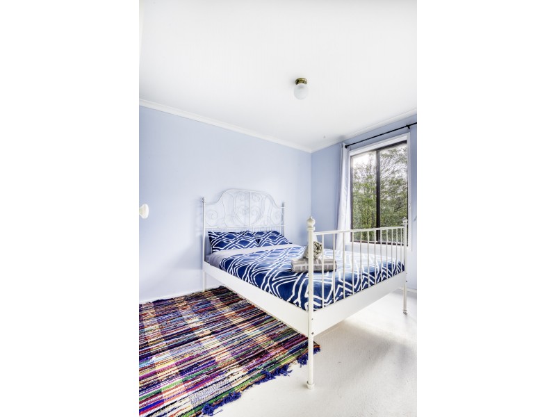 105 ACACIA ROAD, Walkerville VIC 3956