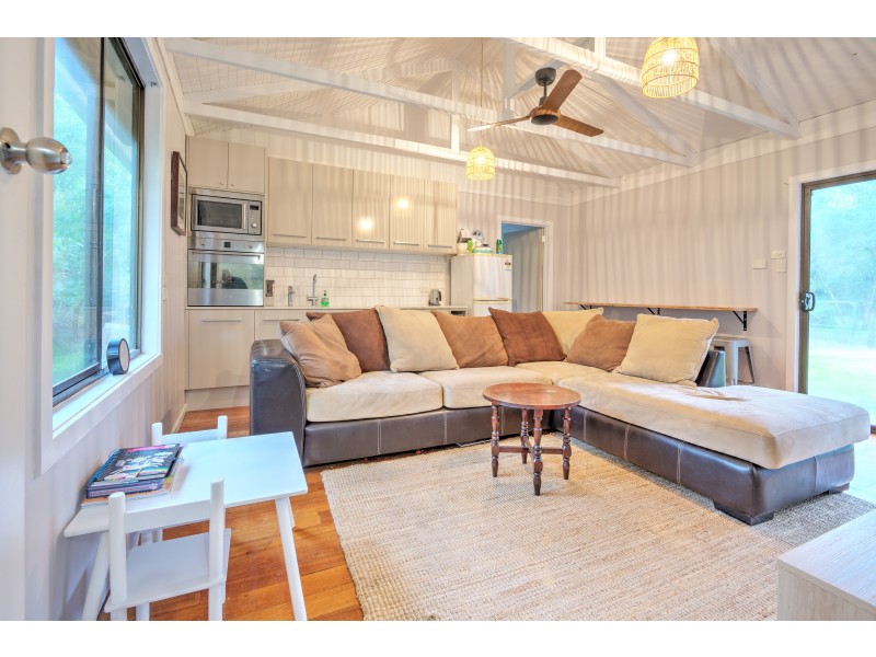 UNIT 1 & 2/659 LEES ROAD, Venus Bay VIC 3956