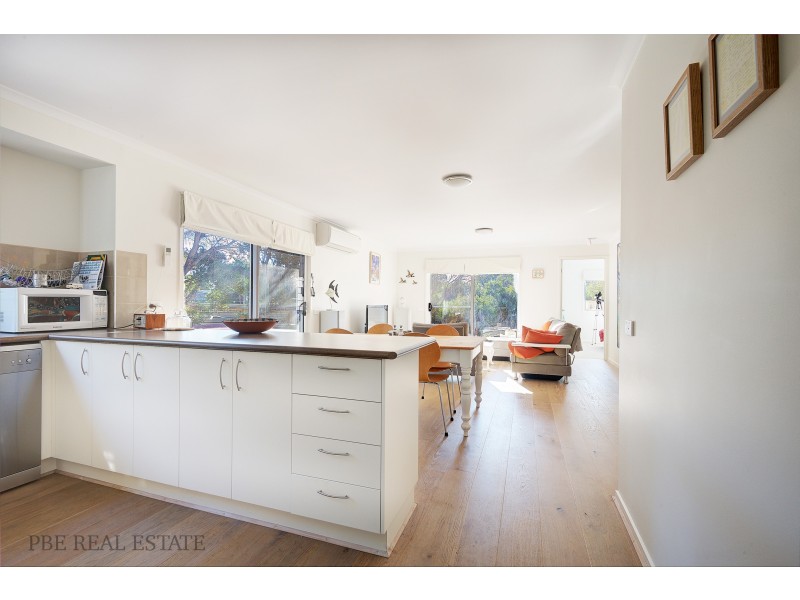 10 AMANDA CRESCENT, Venus Bay VIC 3956