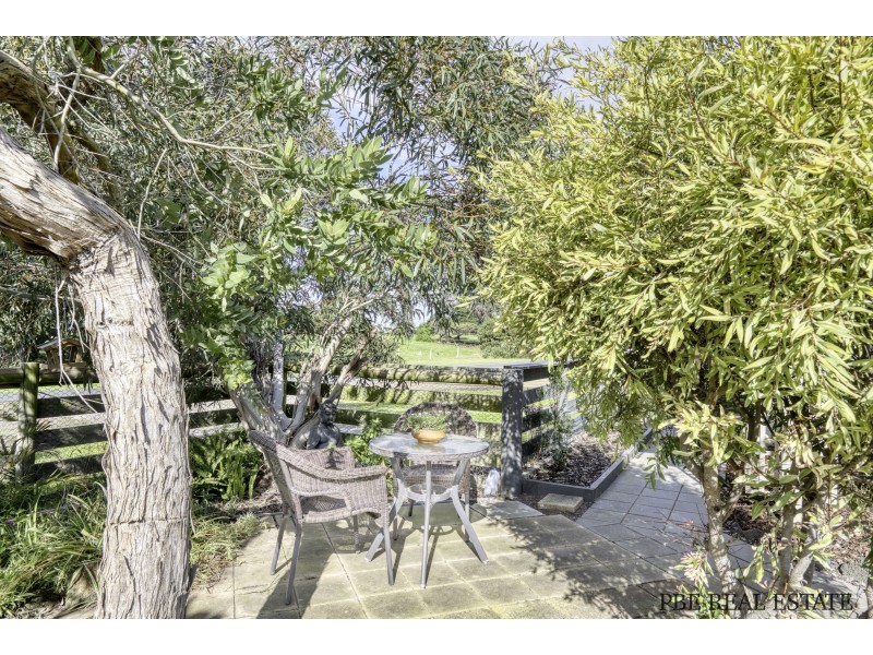 19 LEES ROAD, Venus Bay VIC 3956