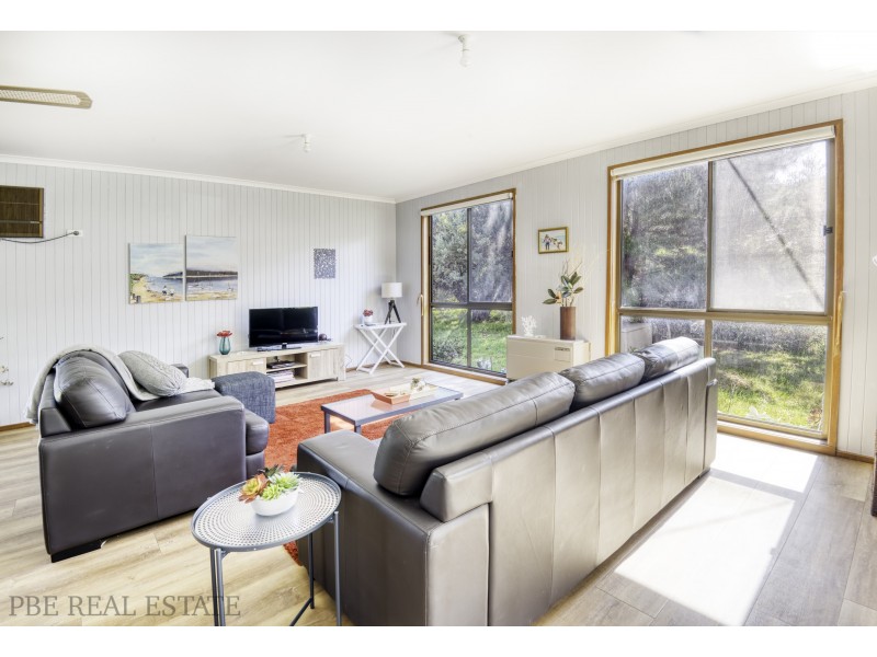 64 PANDORA AVENUE, Venus Bay VIC 3956