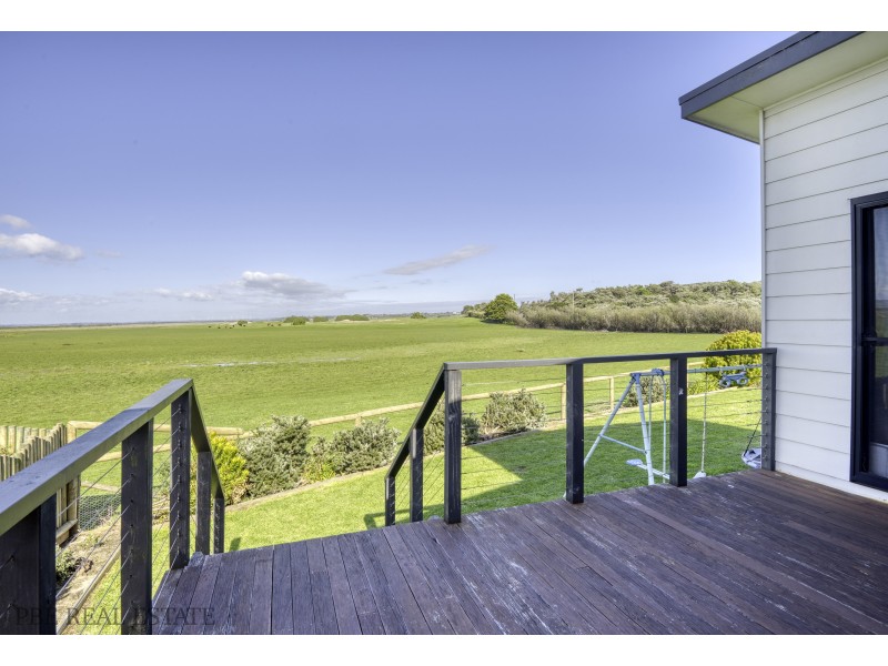 4 ANITA CRESCENT, Venus Bay VIC 3956