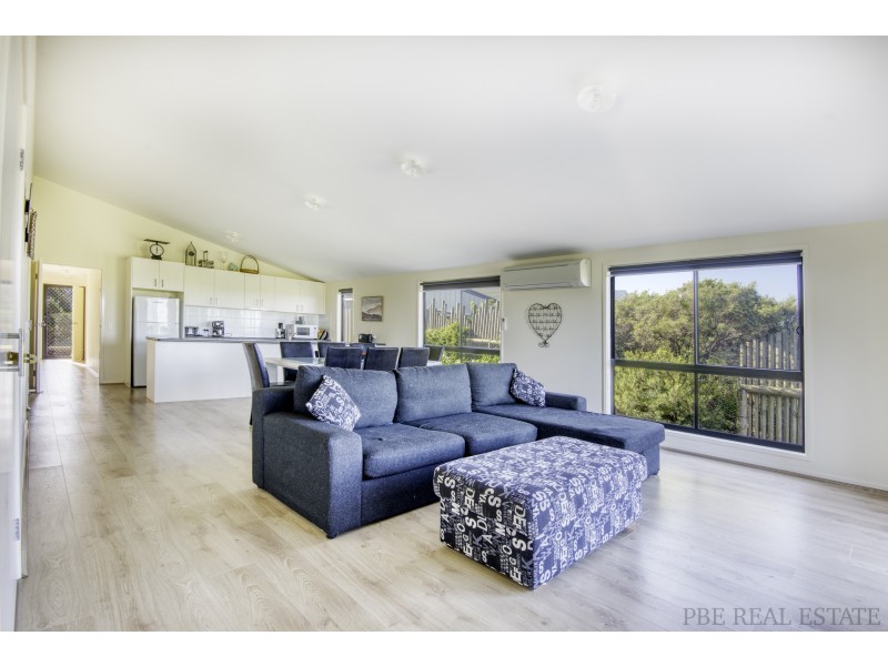 4 ANITA CRESCENT, Venus Bay VIC 3956