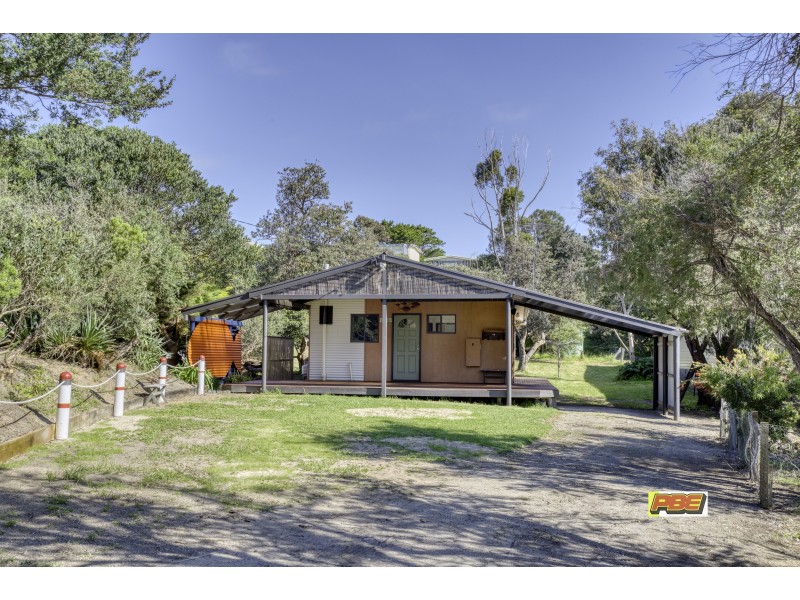 4 LANDSCAPE DRIVE, Venus Bay VIC 3956