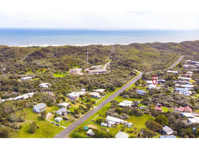 100 CANTERBURY ROAD, Venus Bay VIC 3956