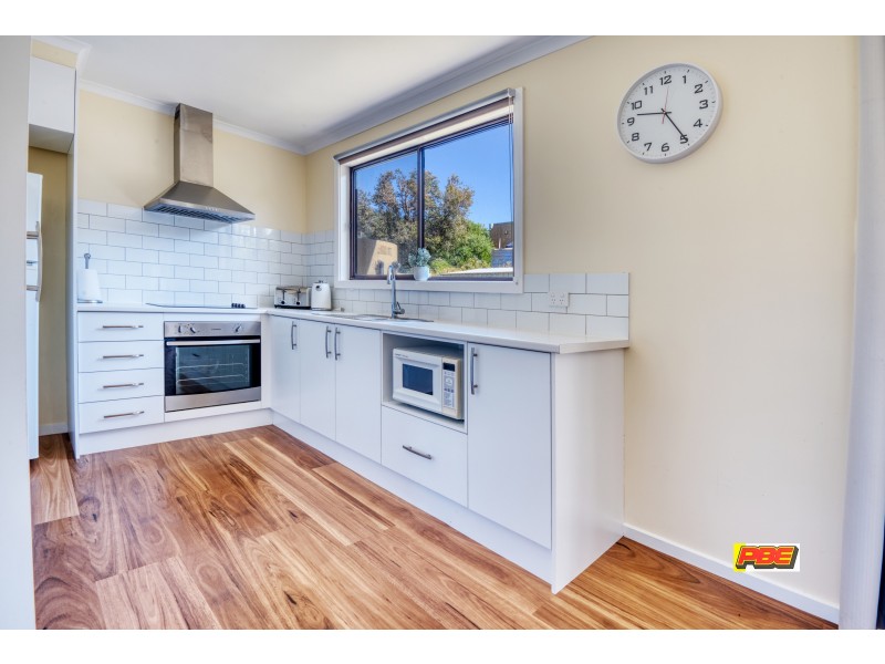 100 CANTERBURY ROAD, Venus Bay VIC 3956