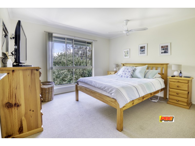33 ST IVES CRESCENT, Venus Bay VIC 3956
