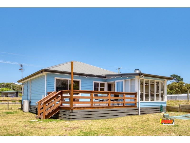 213 JUPITER BOULEVARD, Venus Bay VIC 3956