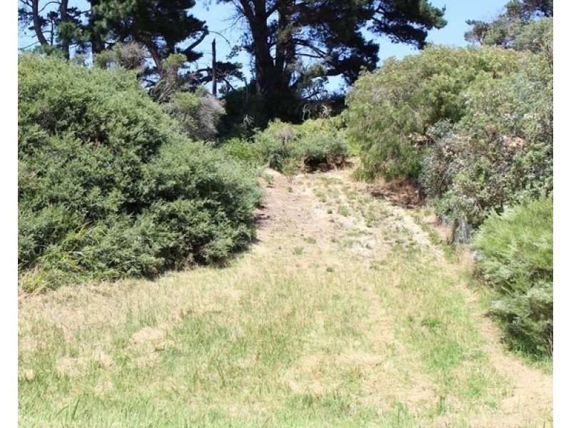 20 SATELLITE CRESCENT, Venus Bay VIC 3956