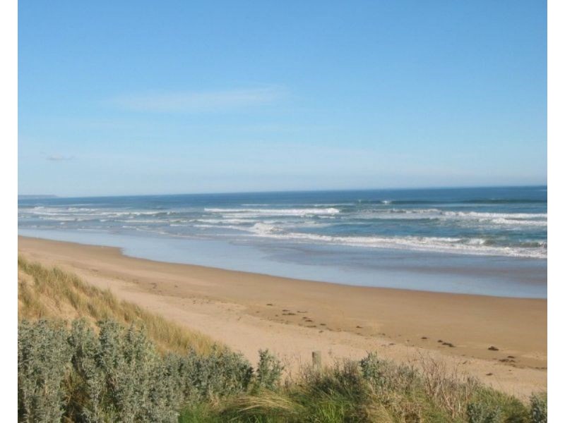 20 SATELLITE CRESCENT, Venus Bay VIC 3956