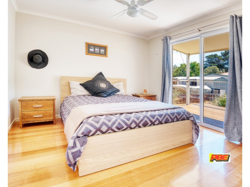 7 RODNEY AVENUE, Venus Bay VIC 3956