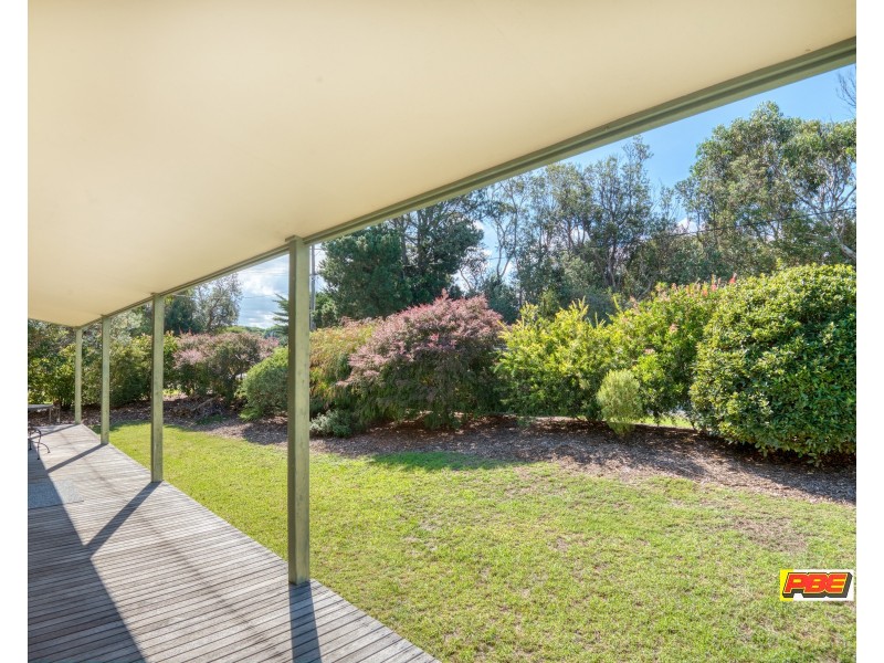 90 JUPITER BOULEVARD, Venus Bay VIC 3956