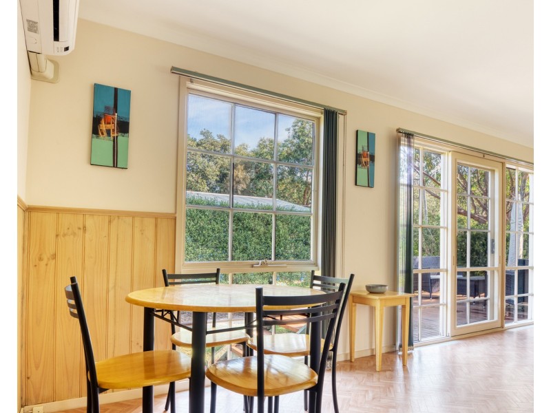 90 JUPITER BOULEVARD, Venus Bay VIC 3956