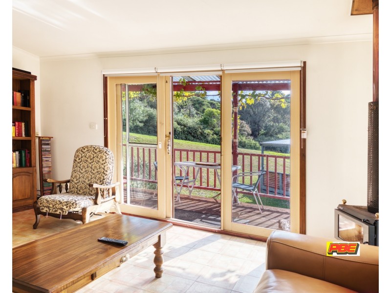 8 CRICHTON CRESCENT, Venus Bay VIC 3956
