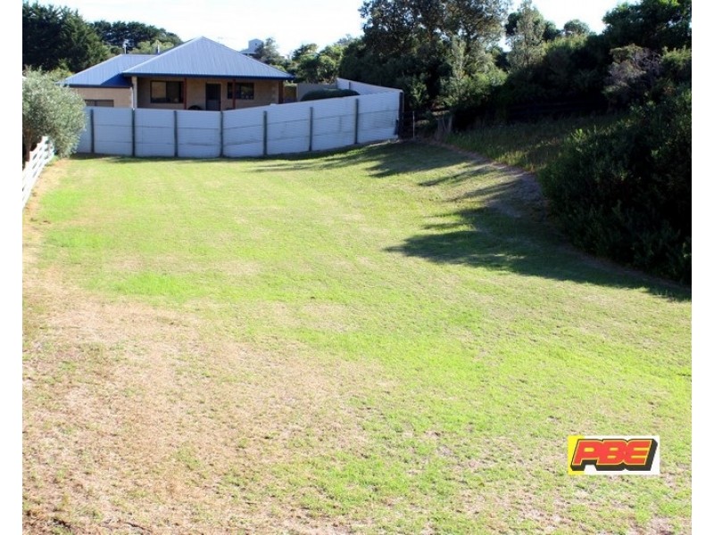 18 INLET VIEW ROAD, Venus Bay VIC 3956