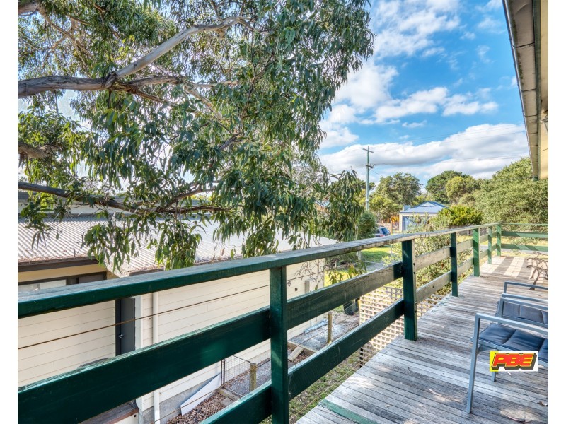 69 MCINDOE AVENUE, Venus Bay VIC 3956
