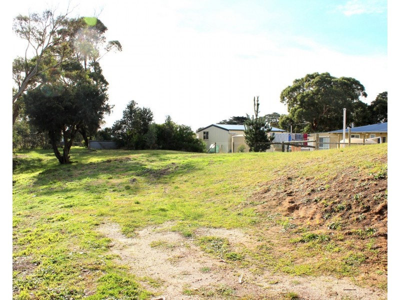 245 JUPITER BOULEVARD, Venus Bay VIC 3956