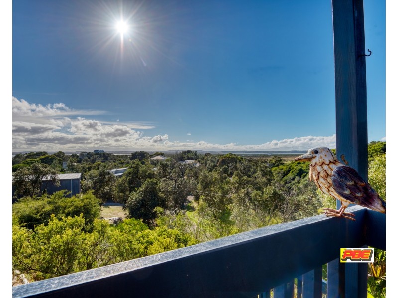 2-4 & 21 ALFRED & ST. IVES CRESCENTS, Venus Bay VIC 3956