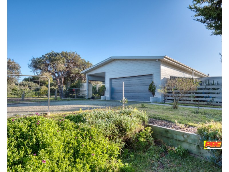 47 BRADLEY AVENUE, Venus Bay VIC 3956