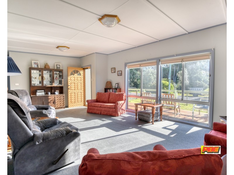 126 JUPITER BOULEVARD, Venus Bay VIC 3956