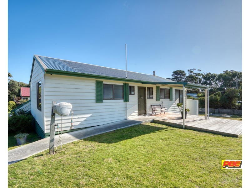 6 LOUIS ROAD, Venus Bay VIC 3956