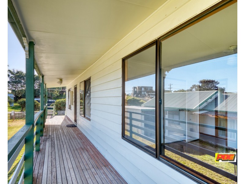 6 LOUIS ROAD, Venus Bay VIC 3956