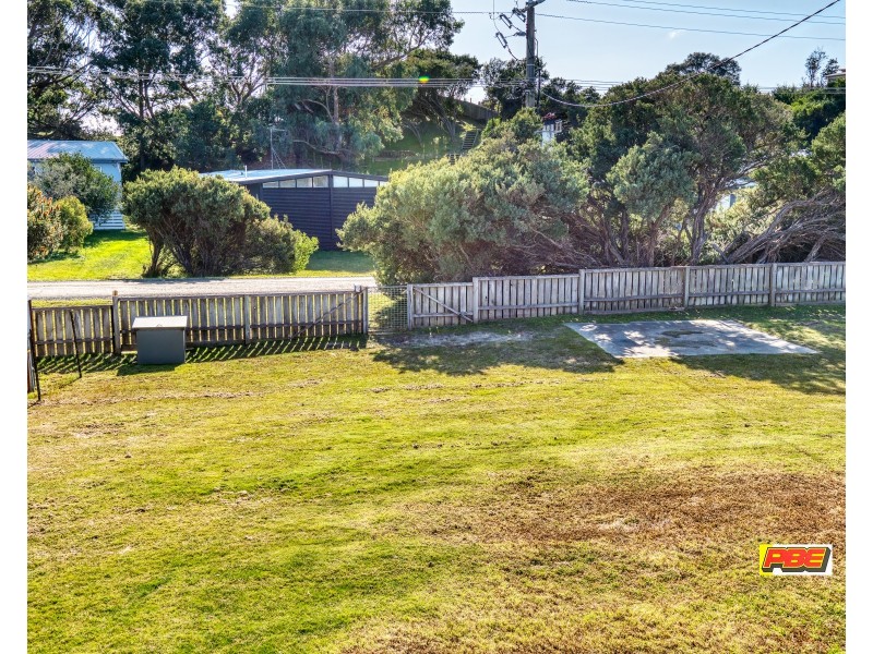 6 LOUIS ROAD, Venus Bay VIC 3956