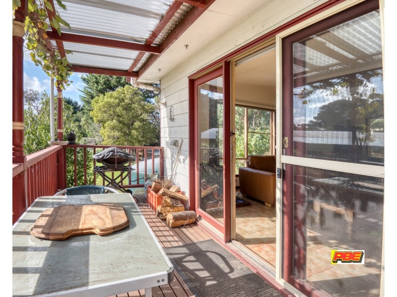 8. CRICHTON CRESCENT, Venus Bay VIC 3956