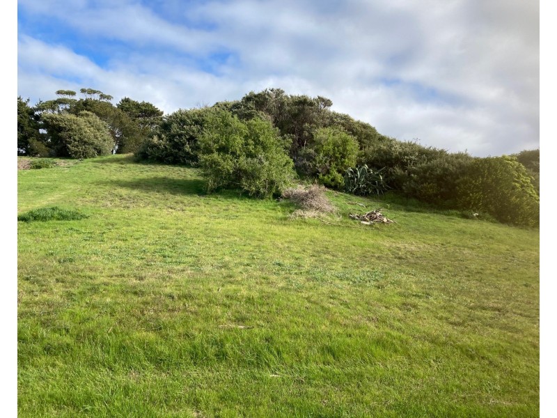 14 LANDSCAPE DRIVE, Venus Bay VIC 3956