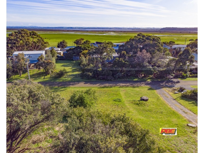 14 LANDSCAPE DRIVE, Venus Bay VIC 3956