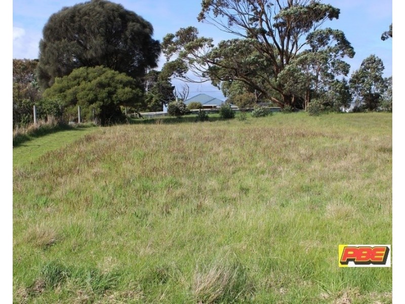 4 KEITH STREET, Venus Bay VIC 3956