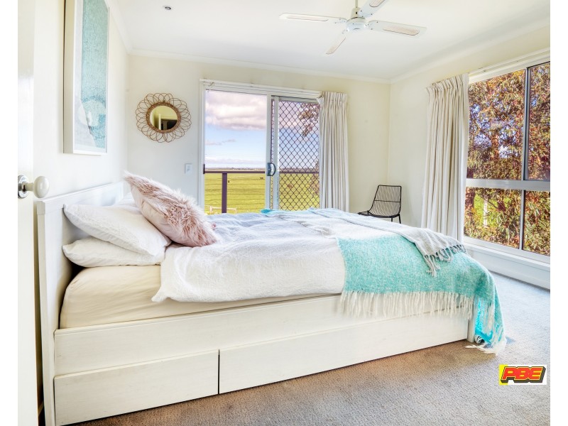 30 PLUTO DRIVE, Venus Bay VIC 3956
