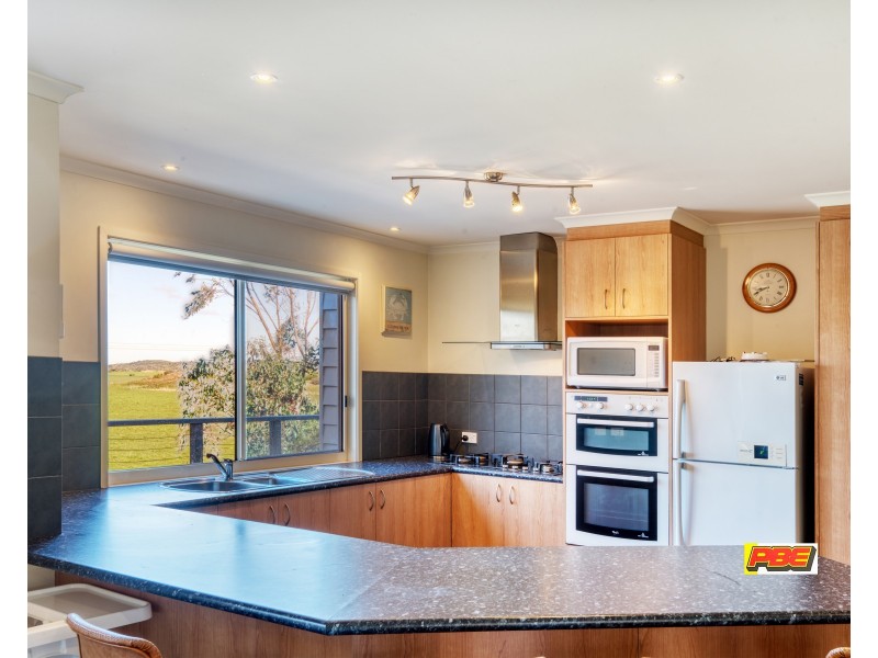 30 PLUTO DRIVE, Venus Bay VIC 3956