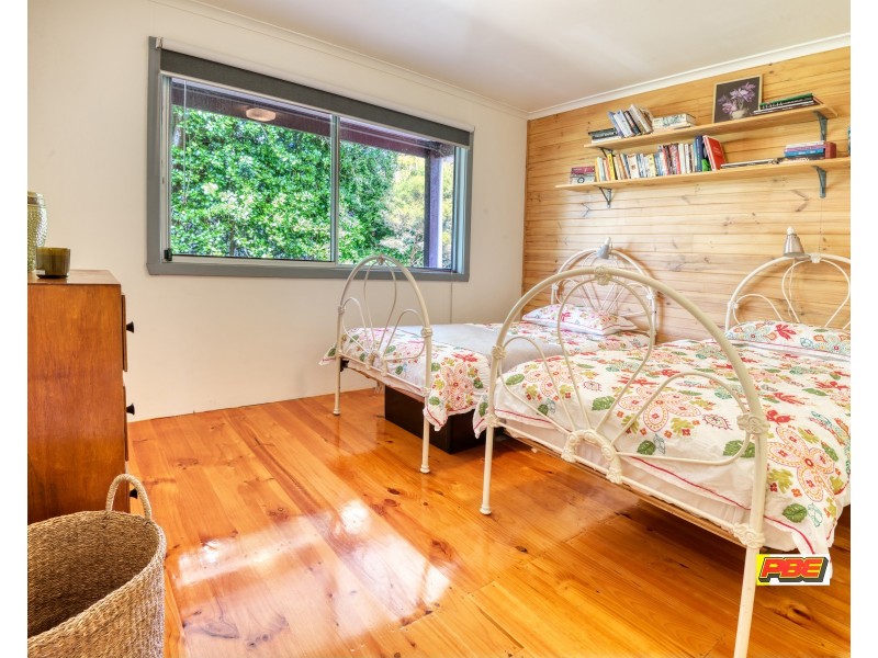 6 PARIS CRESCENT, Venus Bay VIC 3956