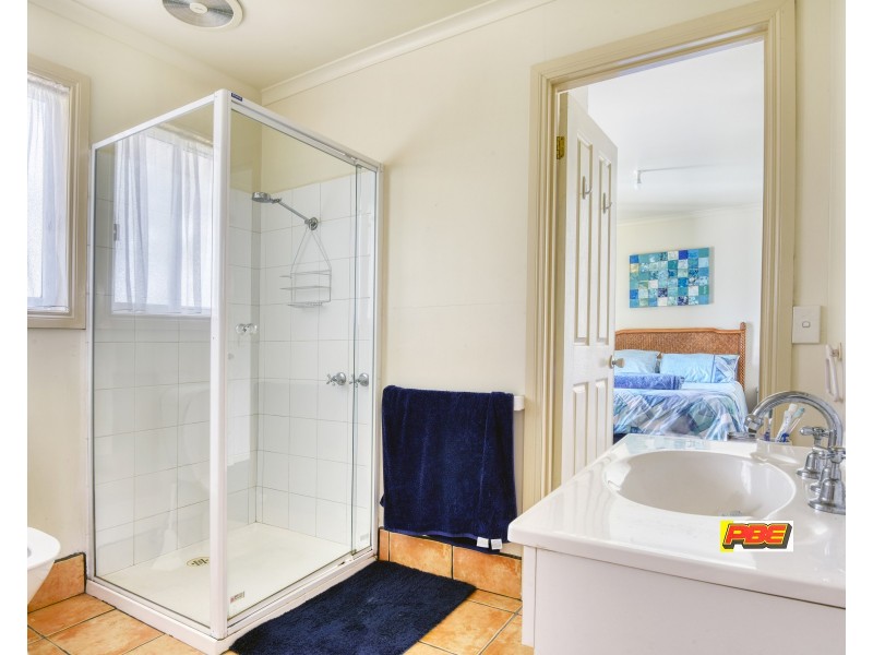 32 LOUIS ROAD, Venus Bay VIC 3956
