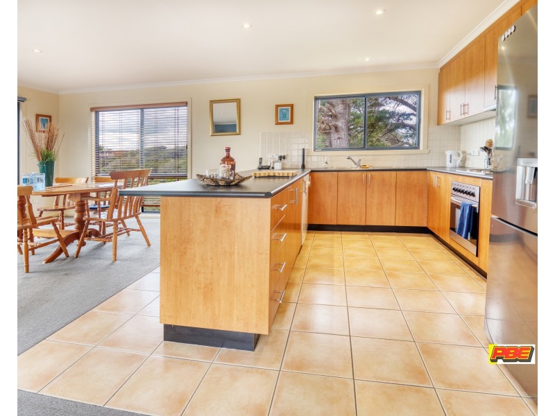 10 OUTLOOK DRIVE, Venus Bay VIC 3956