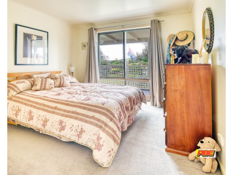 14 AMANDA CRESCENT, Venus Bay VIC 3956